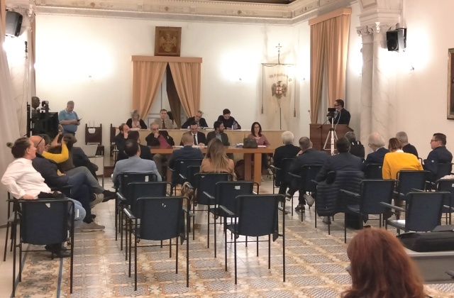 Consiglio comunale di Caltagirone: prossima seduta lunedì 24 ottobre. Otto gli argomenti